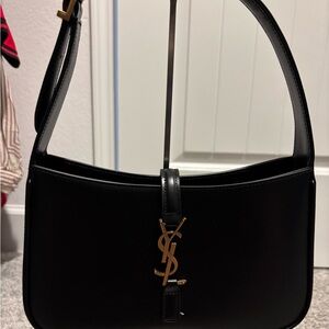 YSL Le 5 a 7 leather shoulder bag